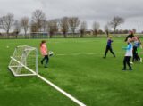 Training Schoolvoetbal Meisjesteam OBS Duiveland Nieuwerkerk (vrijdag 7 april 2023) (25/32)